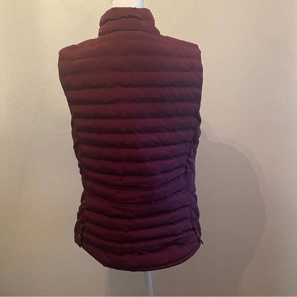LOFT Quilted Vest Burgundy Small - Picture 2 of 8